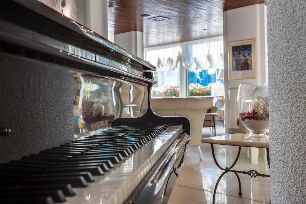 Hotel Internazionale Cesenatico Eksteriør billede